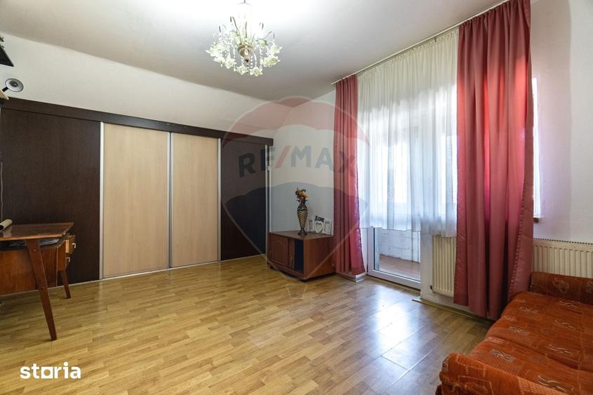 COMISION 0%| DE VANZARE| APARTAMENT 3 CAMERE| 2 BALCOANE| PRIVELISTE - 17
