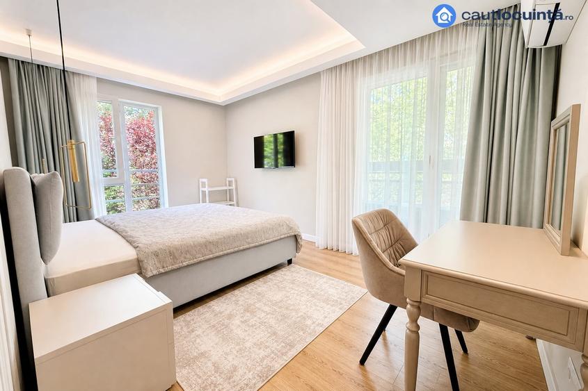 Apartament cu 4 camere decomandat, mobilat în Băneasa