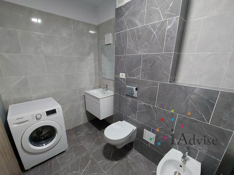Apartament cu 2 camere decomandat, mobilat în Tractorul