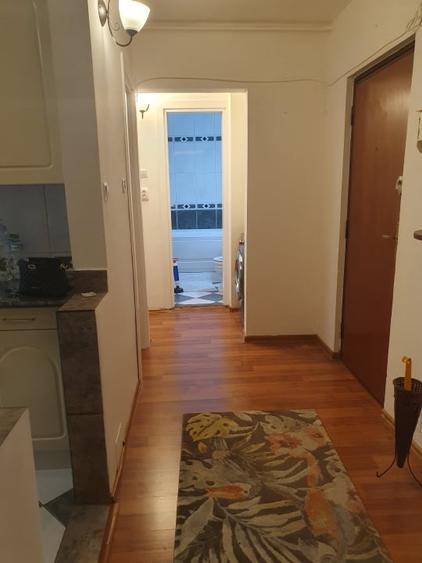 Apartament cu 2 camere decomandat în Aviației