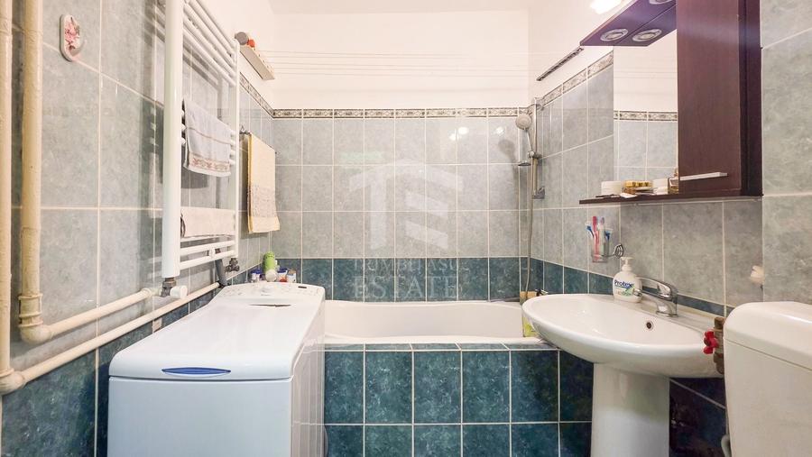 Apartament cu 2 camere semidecomandat, mobilat în Berceni