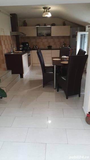 Casă cu 3 camere cu Teren 1100 Mp în Curtici