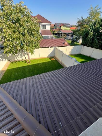 Casă cu 4 camere cu Teren 300 Mp în Vladimirescu
