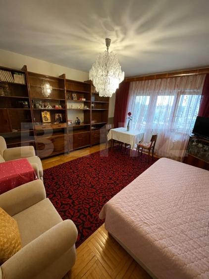 Apartament cu 2 camere, decomandat, zona George Enescu - 1