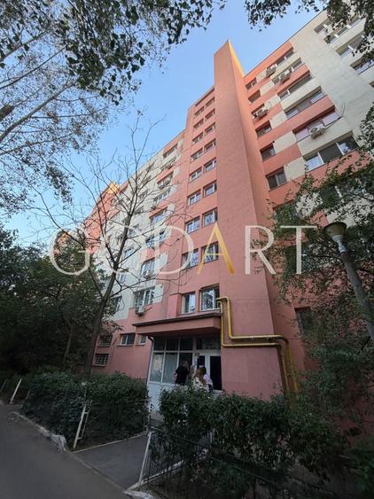 Apartament cu 2 camere semidecomandat în Ștefan cel Mare