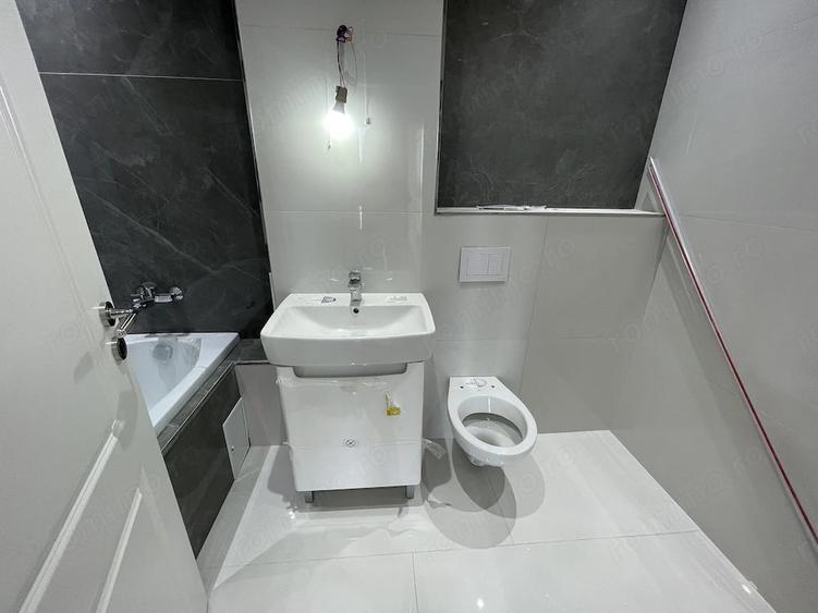 Apartament cu 3 camere decomandat în Torontalului