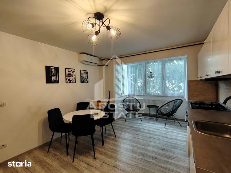 Apartament cu 3 camere, mobilat în Tipografilor