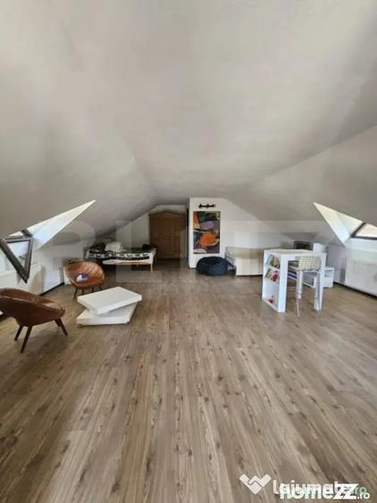 Casă cu 4 camere cu Teren 4435 Mp în Central