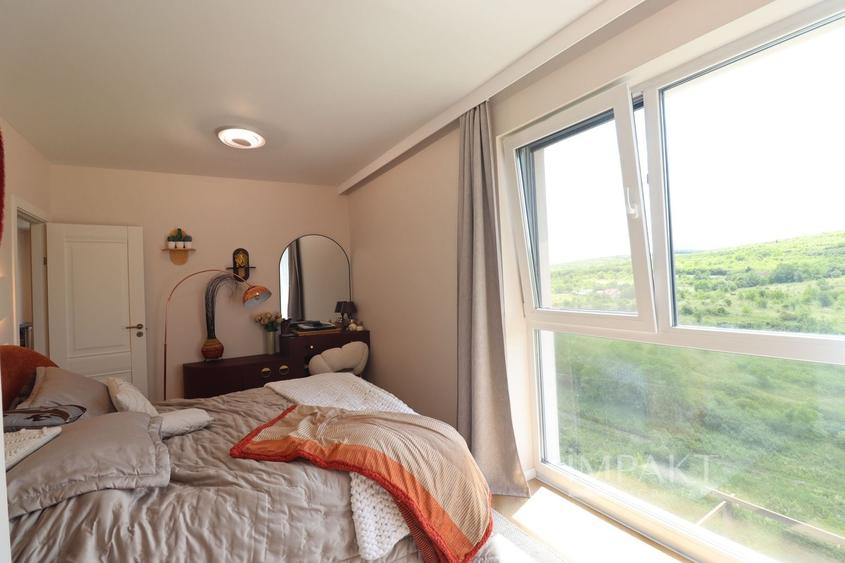 Apartament cu 2 camere semidecomandat, mobilat în Gheorgheni