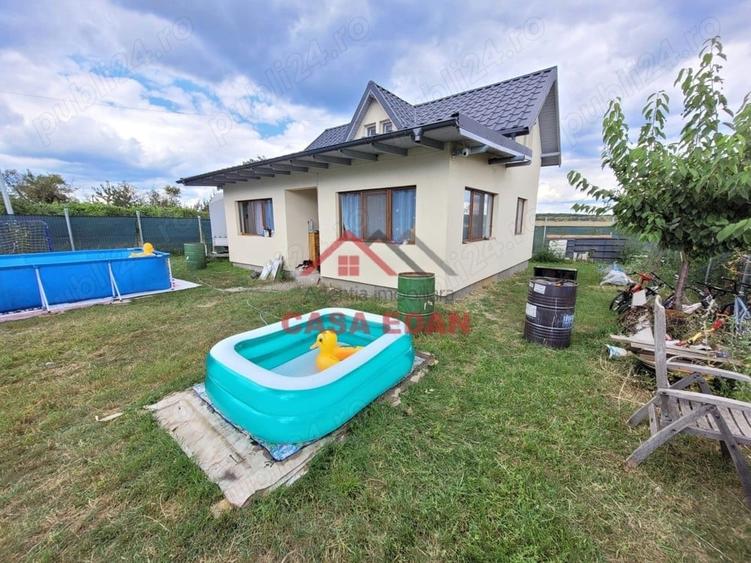Casă cu 4 camere în Florești