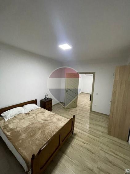 Apartament cu 2 camere decomandat, mobilat în Ultracentral