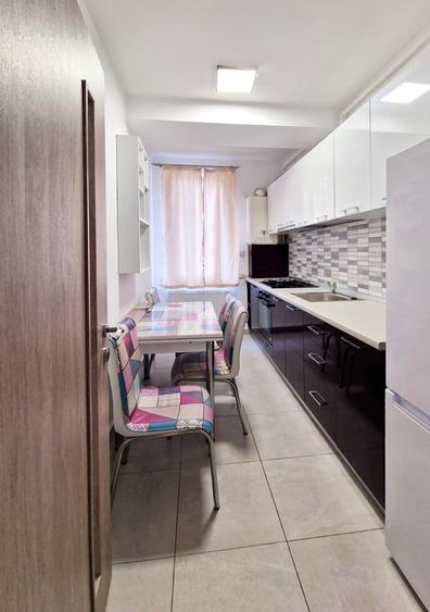 Apartament cu 2 camere decomandat în Militari