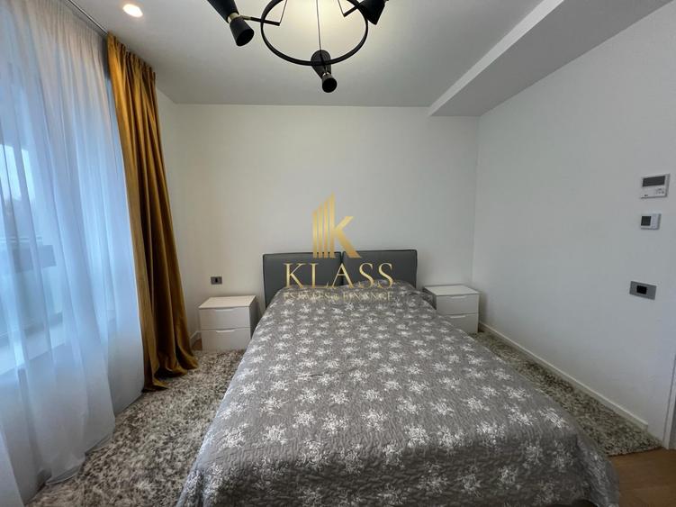 Apartament cu 3 camere semidecomandat, mobilat în Aviației