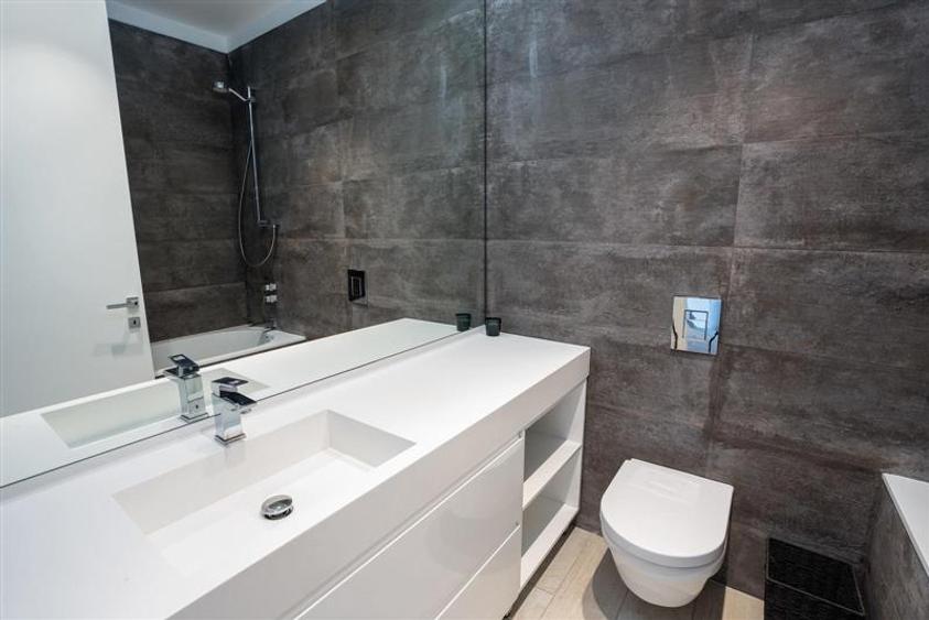 Apartament cu 2 camere semidecomandat în Herăstrău