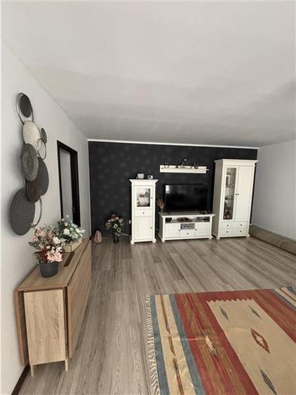 Duplex cu 4 camere cu Teren 361 Mp în Valu lui Traian