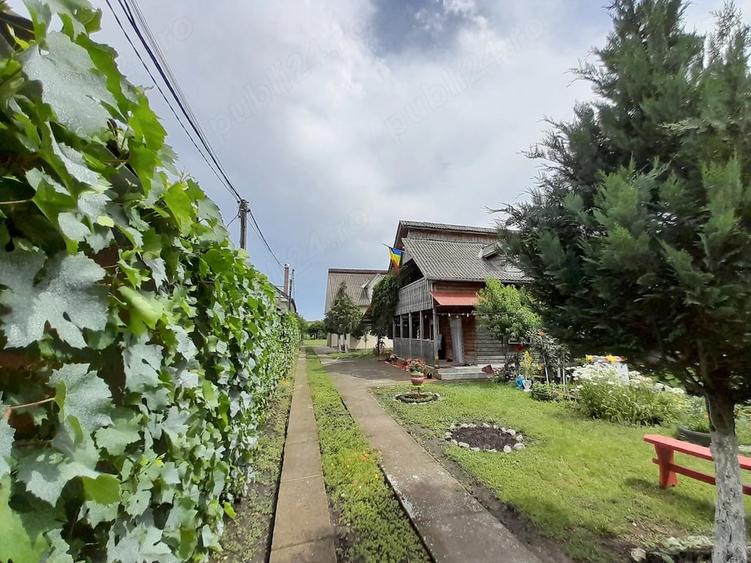 Casă cu 3 camere cu Teren 700 Mp în Central