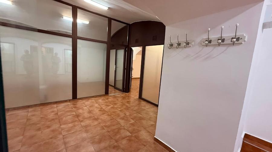 Birou, de 60 mp, în Ultracentral