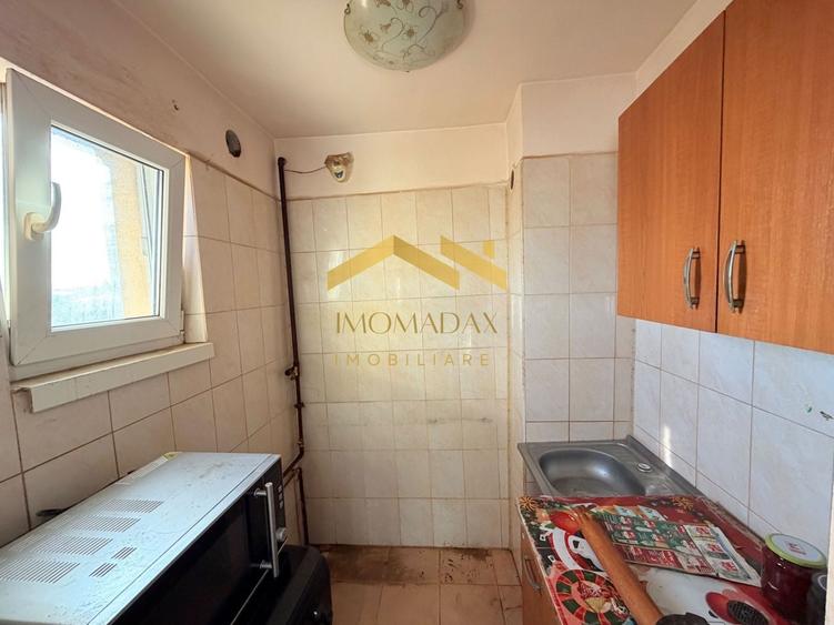 Apartament cu 2 camere semidecomandat în Șagului