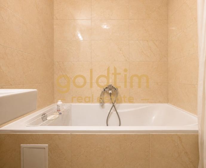 Apartament cu 3 camere semidecomandat, mobilat în Băneasa