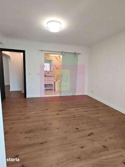Apartament cu 4 camere decomandat în Centrul Civic