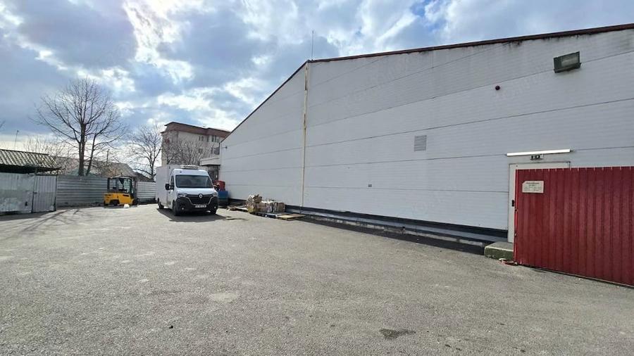 Spațiu comercial, de 910 mp, în Filipeștii de Pădure