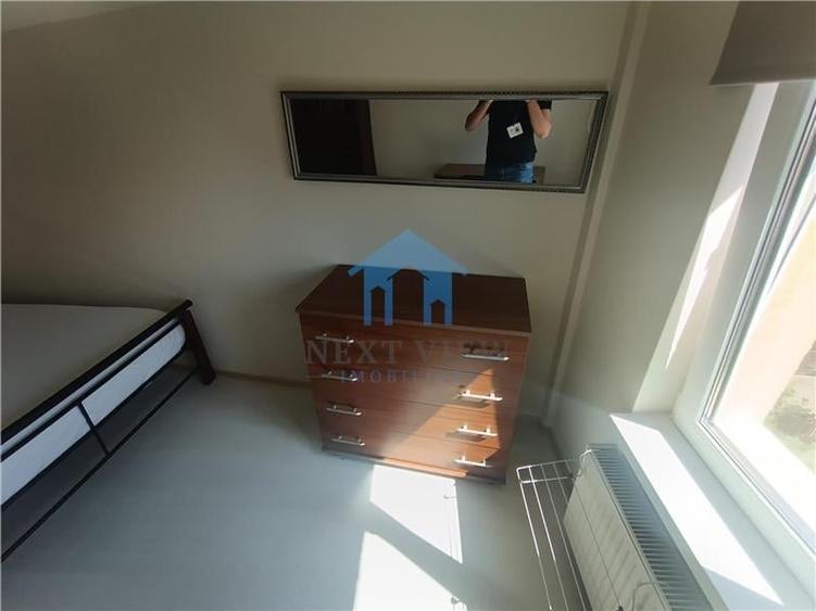 Apartament cu 3 camere decomandat în Zorilor