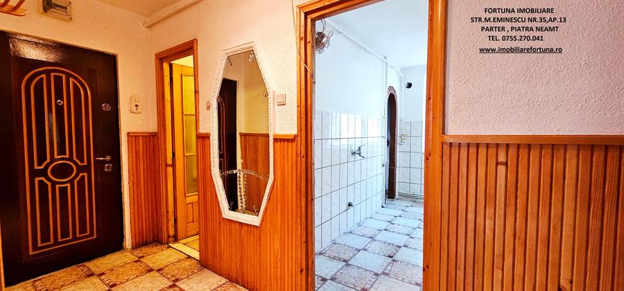 Apartament cu 3 camere decomandat în Calea Romanului