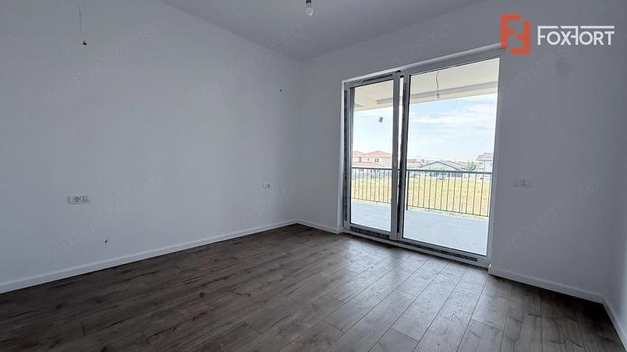Apartament cu 3 camere în Moșnița Nouă