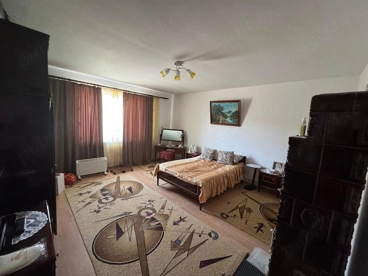 Casă cu Teren 1007 Mp în Central