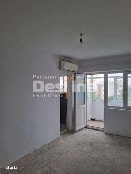 Apartament De Vanzare Cu 3 Camere La Orizont - 1