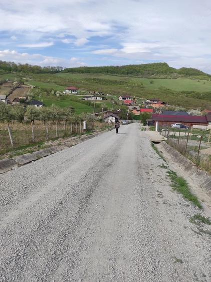 Teren de 1000 mp, în Nord-Vest