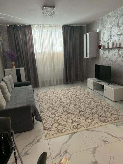 De inchiriat Apartament 2 camere - 3