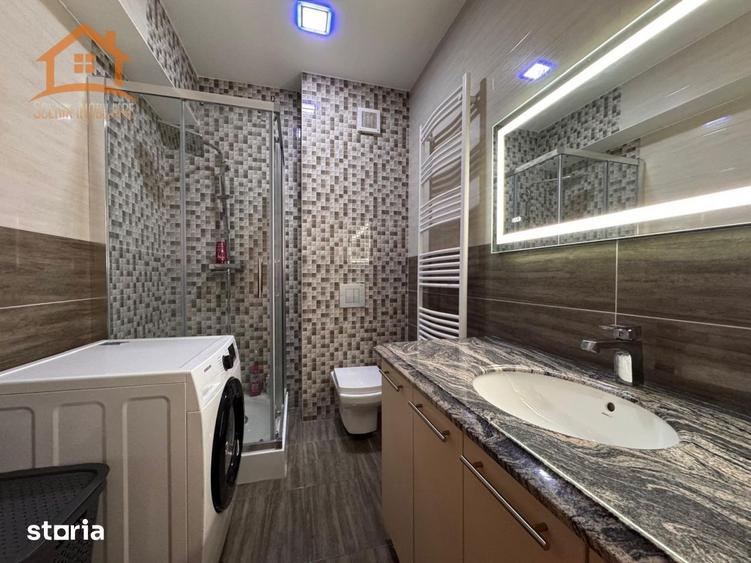 Apartament cu 3 camere decomandat, mobilat în Tractorul