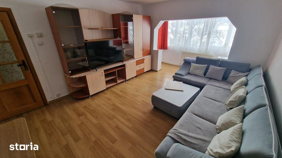 Apartament cu 3 camere în Dârste