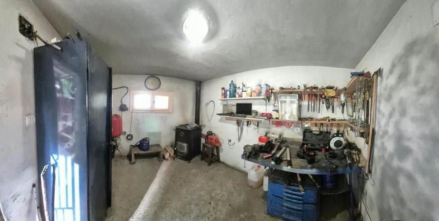 Casă individuală cu 5 camere cu Garaj în Siriu
