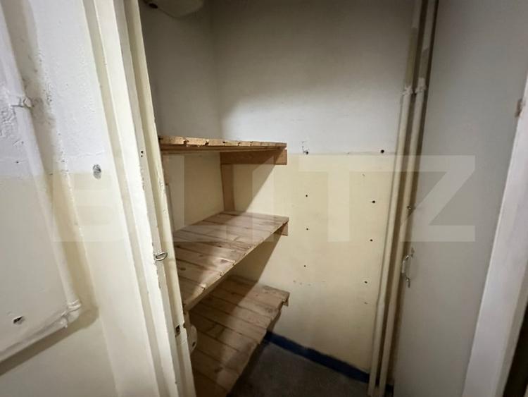 Spațiu comercial, de 87 mp, în Decebal