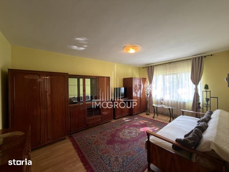 Apartament cu 3 camere în Între Lacuri