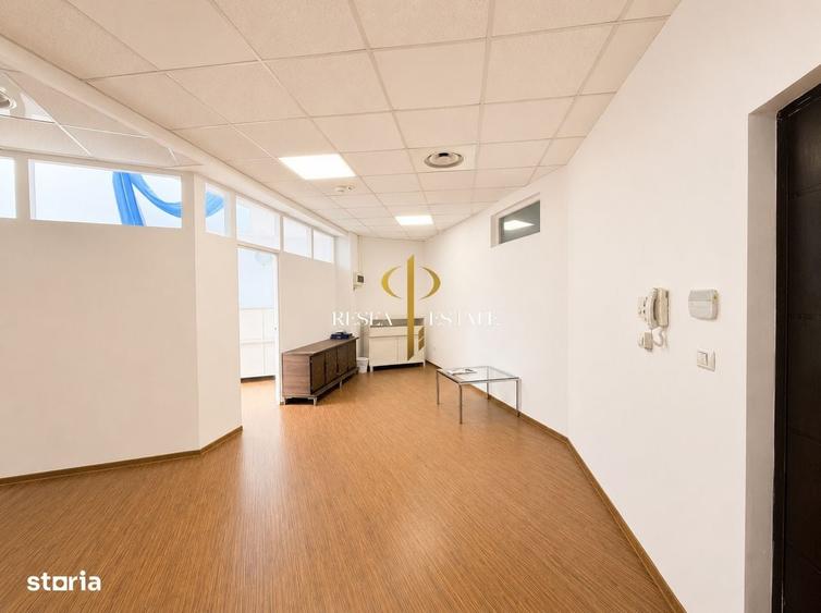 Spațiu comercial, de 55 mp, în Badea Cârțan