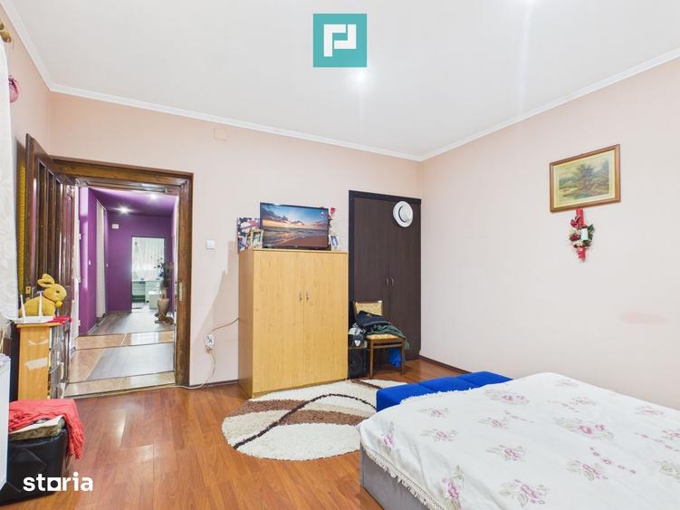 Casă cu 4 camere cu Teren 1910 Mp în Macea