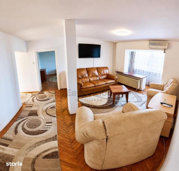 Apartament cu 4 camere decomandat în Ultracentral