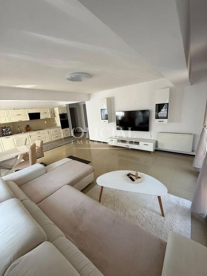 Apartament cu 3 camere semidecomandat, mobilat în Florești