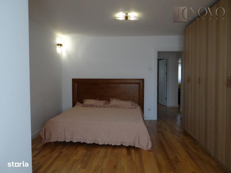 Apartament cu 3 camere semidecomandat în Muncii