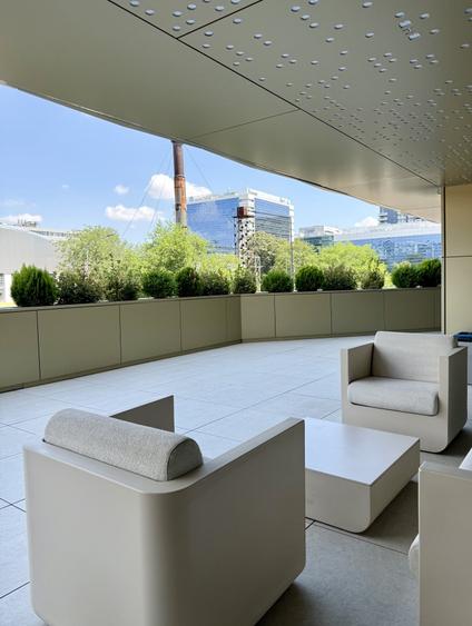 Apartament cu 2 camere semidecomandat, mobilat în Floreasca