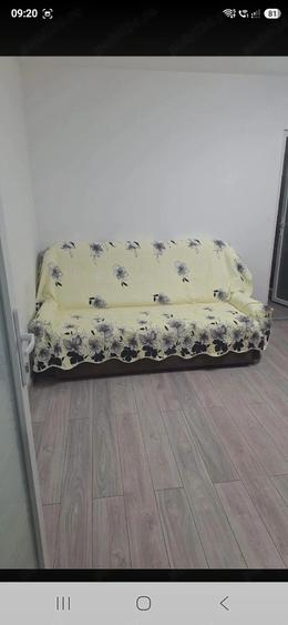 Apartament cu 2 camere nedecomandat în Horia