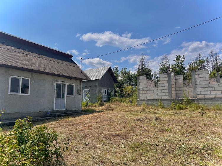 Casa cu teren de vanzare - 3