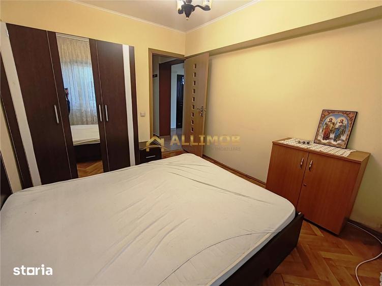 Apartament cu 2 camere decomandat în Ultracentral