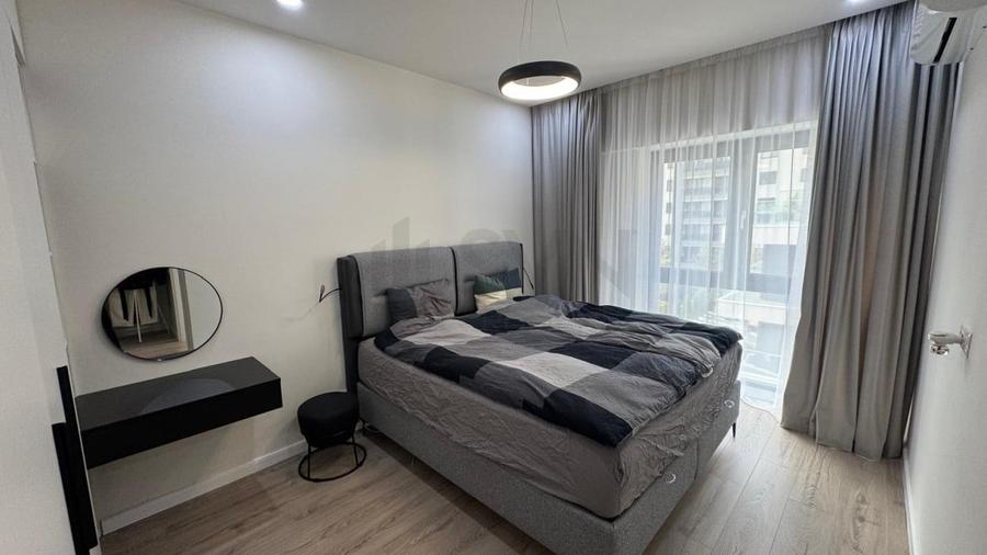 Apartament cu 3 camere decomandat în Pipera