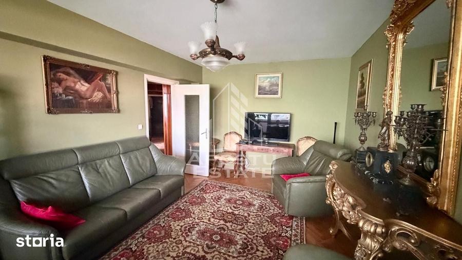 Apartament cu 3 camere în Circumvalațiunii