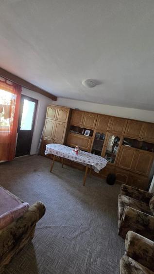 Apartament cu 3 camere decomandat în Micro 16