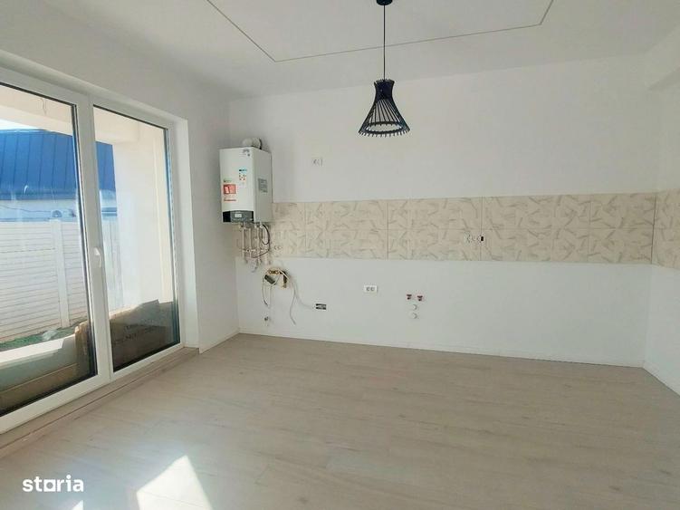 Casă cu 5 camere cu Teren 350 Mp în Central